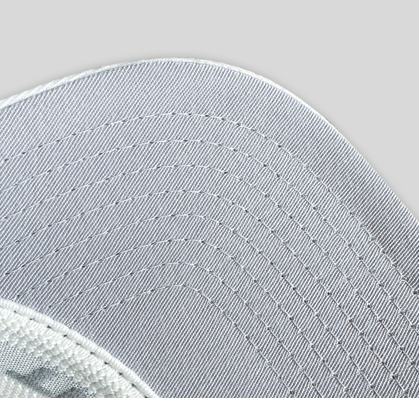 HE. Logo Cap – White