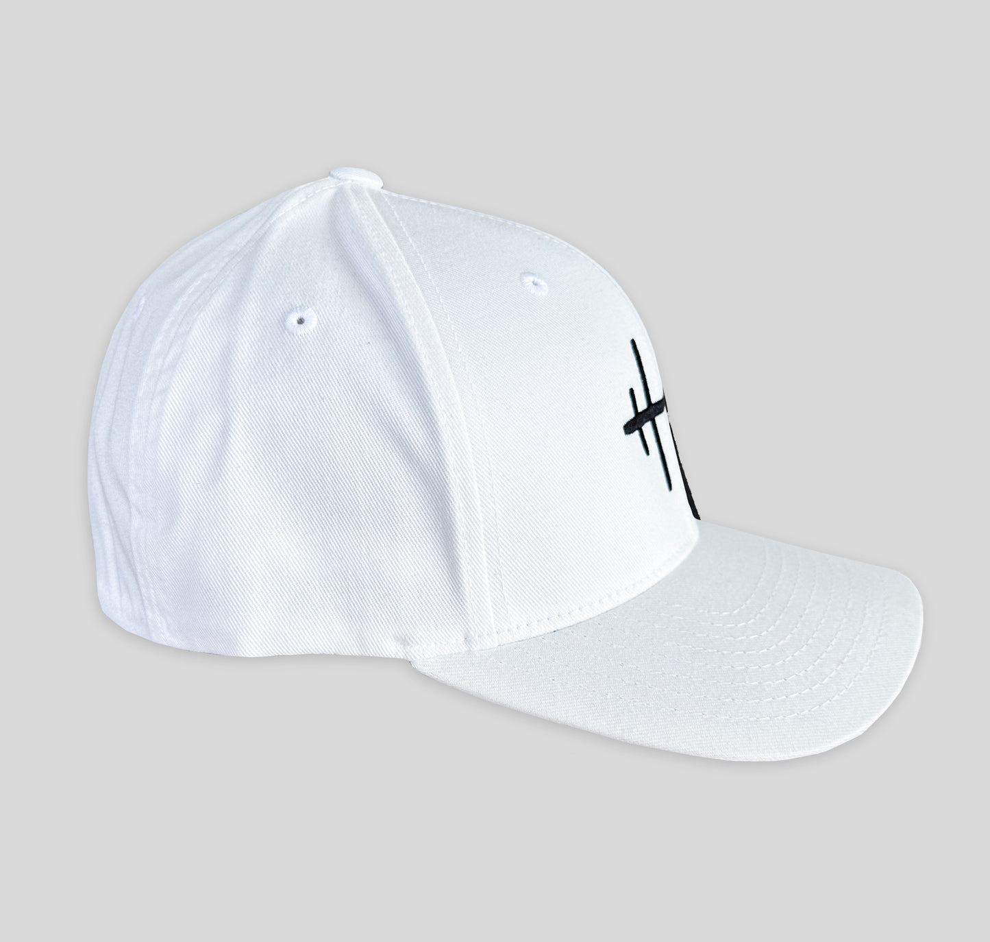 HE. Logo Cap – White